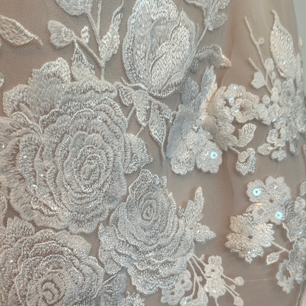 Bridal Cropped Lace Floral Top - Ivory - Picture 2 of 11